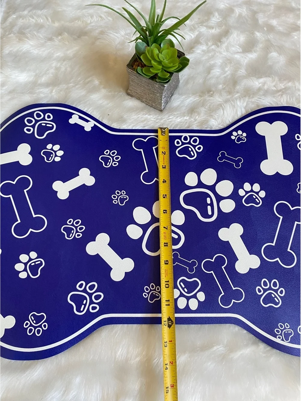 Bone-Shaped Non-Slip Pet Feeding Mat with Paw and Bone Print